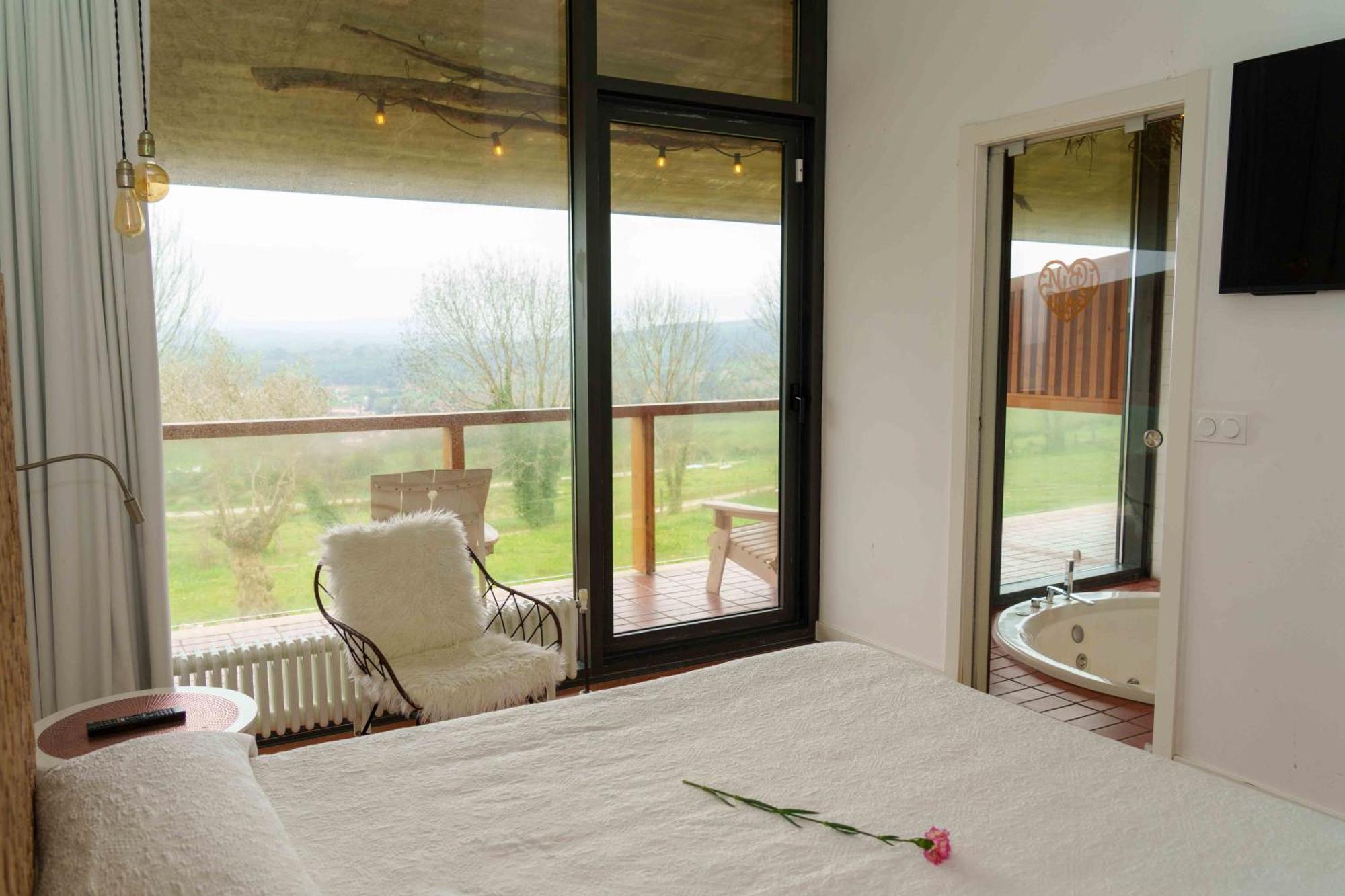 Suites Niditas Yuso ภายนอก รูปภาพ