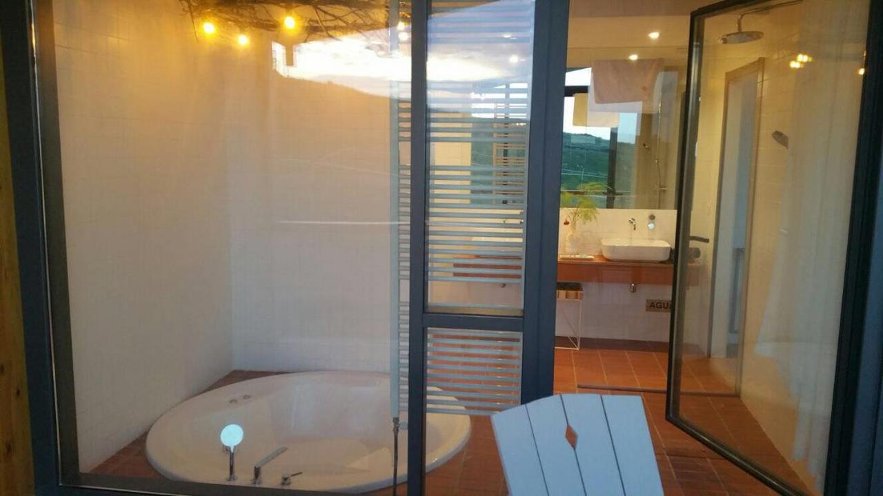 Suites Niditas Yuso ภายนอก รูปภาพ